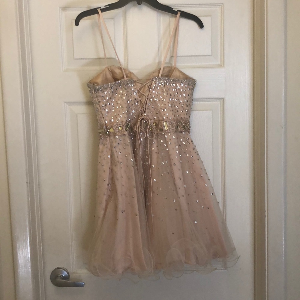 Dress - Picture 2 of 2